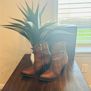 Brown Western Ankle Cuadra Boots